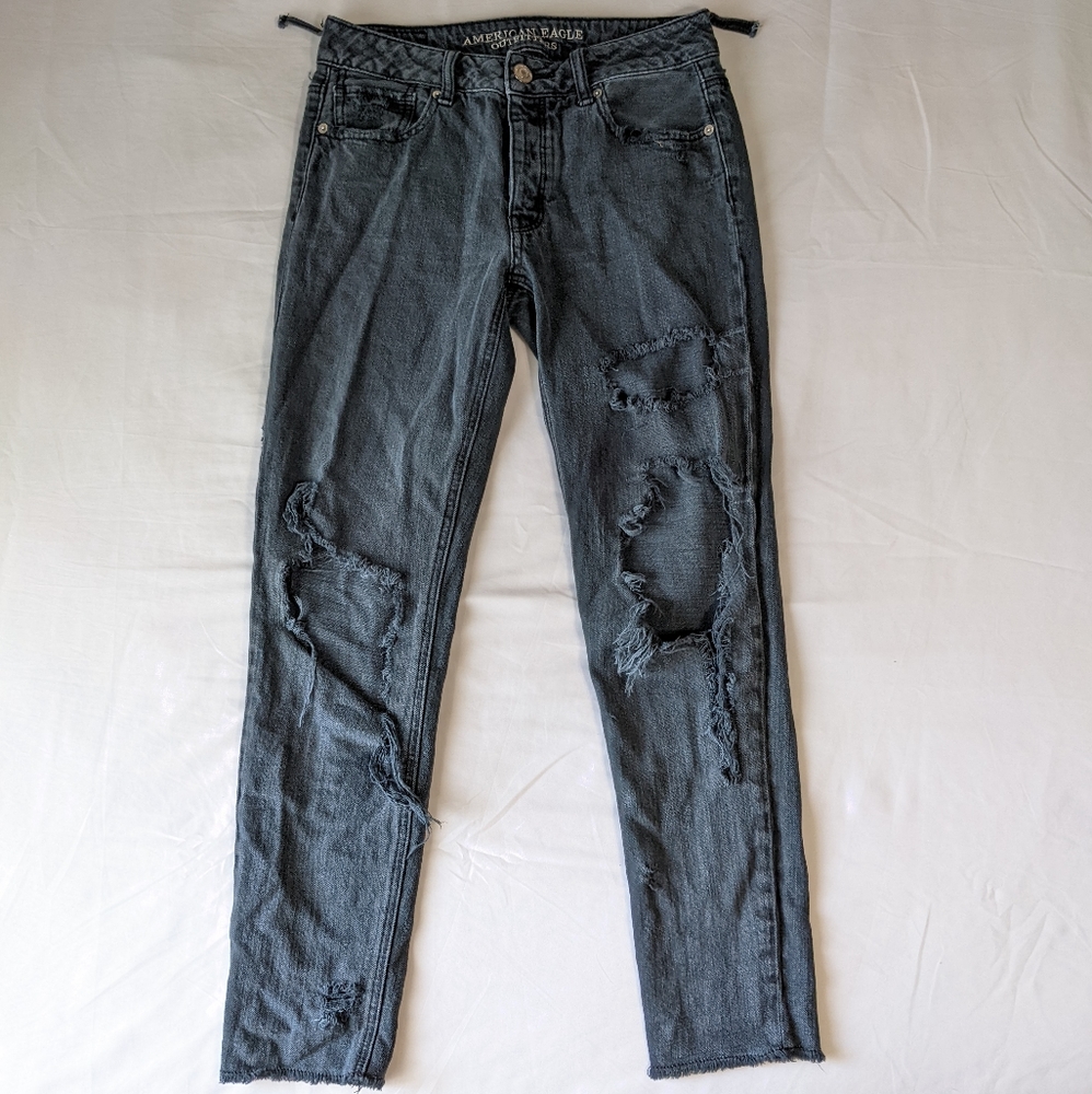 American Eagle Outfitters Black Destroyed Tom Girl Jeans Size 0
